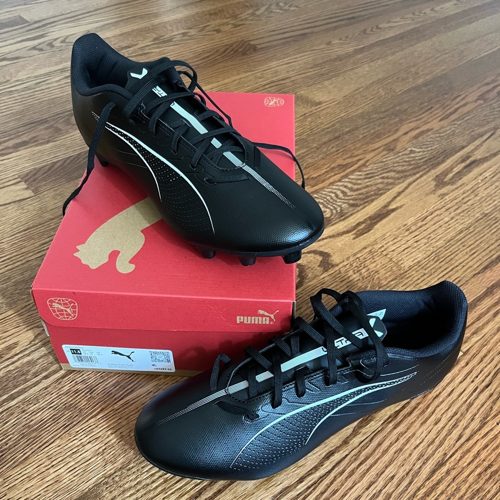 Puma Men's Black Athletic Cleats Sz 11.5